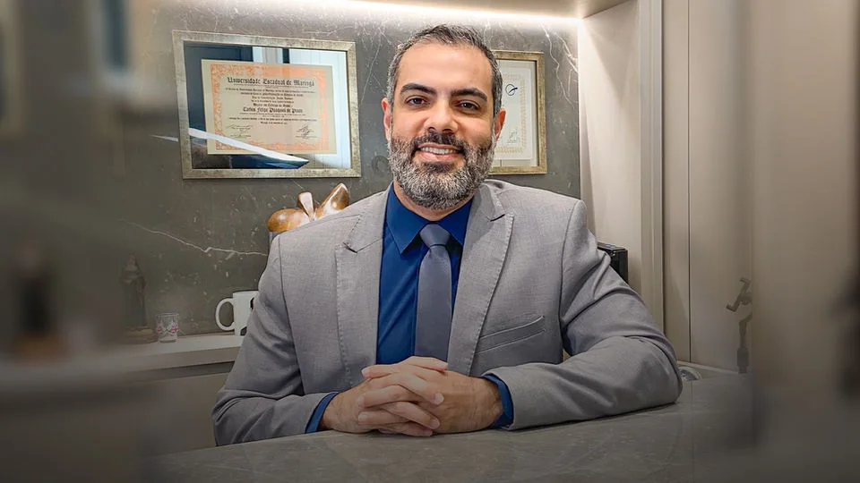 Dr. Aluísio Roma na Clínica da Plástica